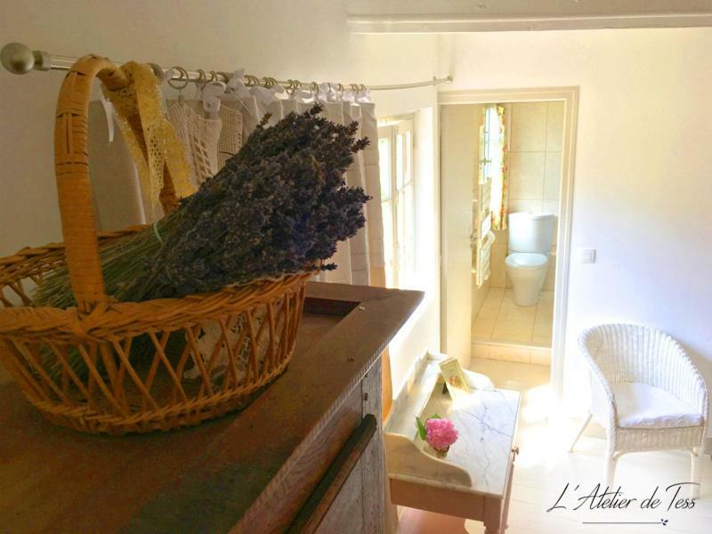 L'Atelier De Tess Bed & Breakfast Le Bec-Hellouin Exterior photo