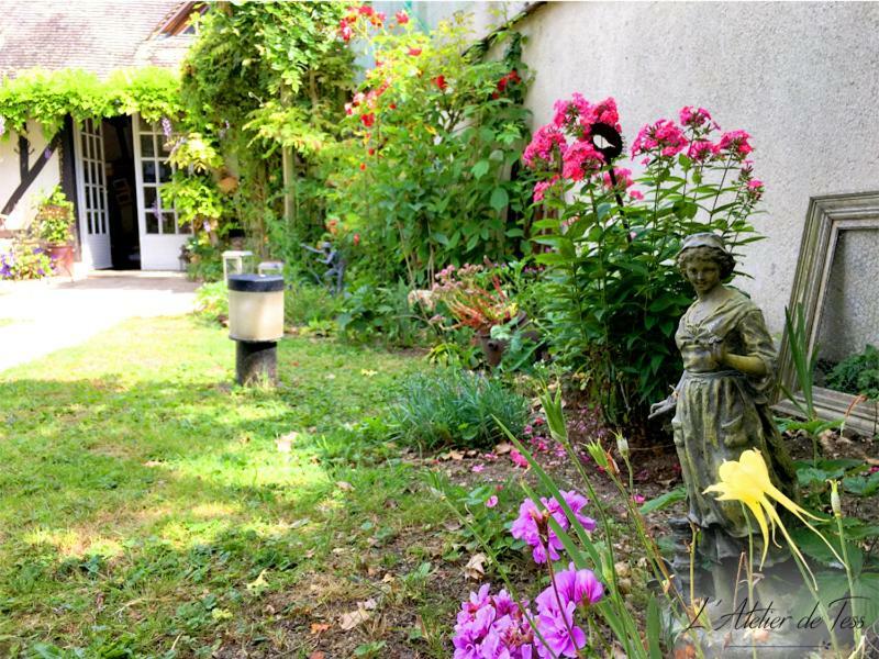 L'Atelier De Tess Bed & Breakfast Le Bec-Hellouin Exterior photo